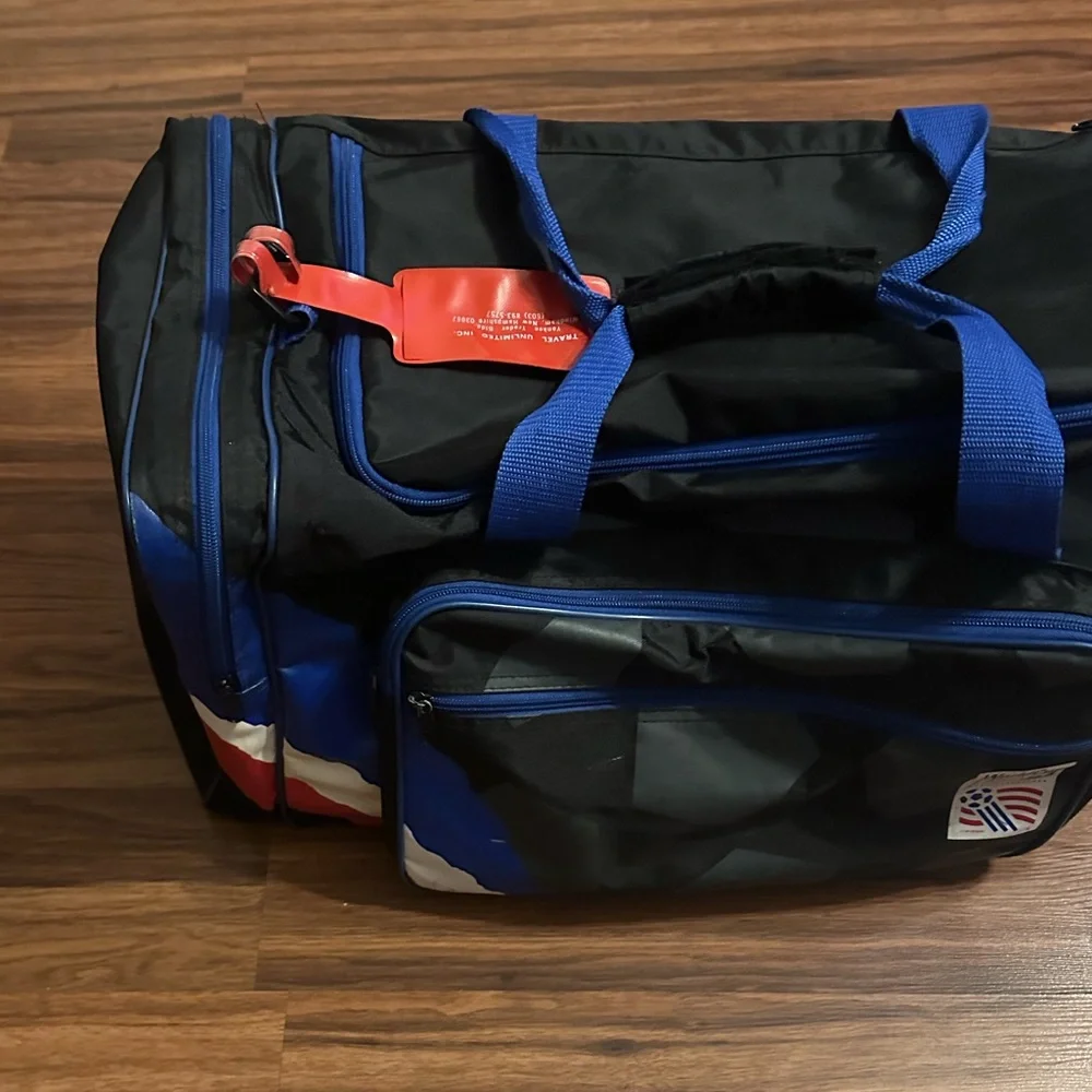 VTG 1994 World Cup USA Soccer Large Duffel Bag - Picture 13 of 15